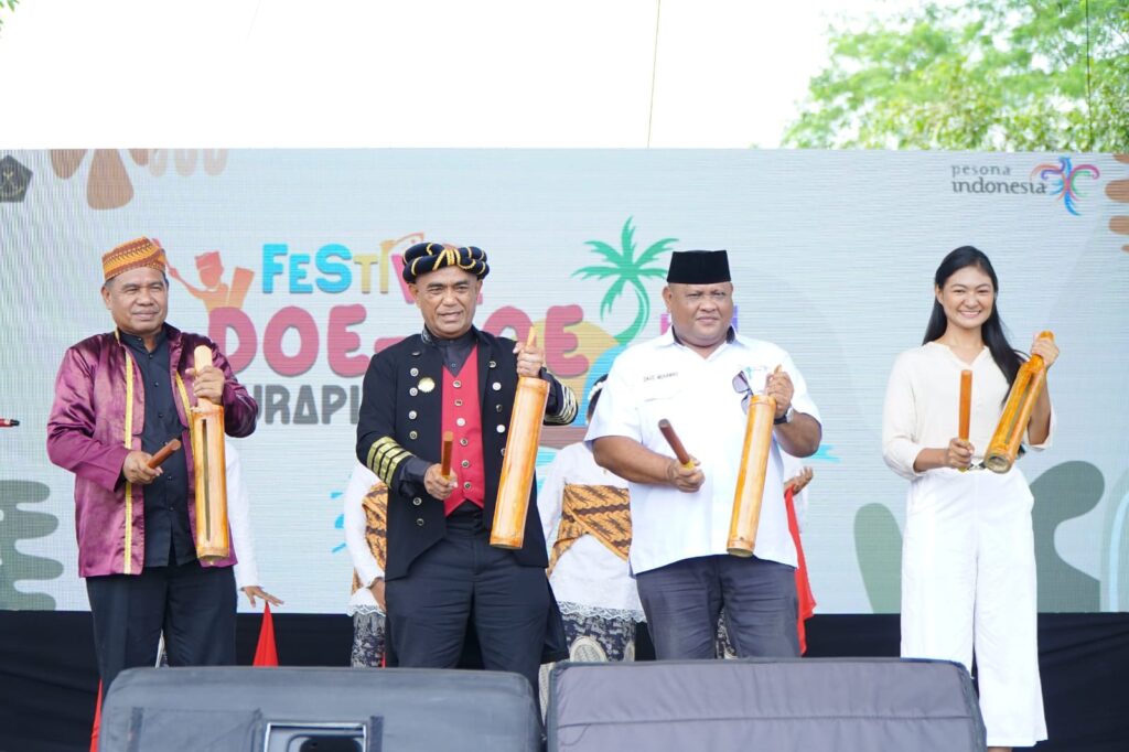 Didukung Pemkot, Pemprov, dan Kesultanan Tidore, Festival Doe-Doe Guraping 2025 Hadirkan Ragam Budaya dan Aktivitas Kreatif Masyarakat